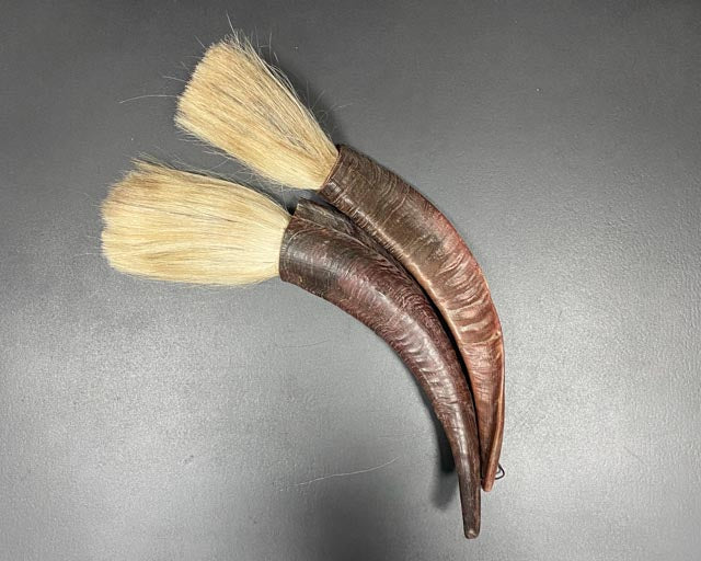 Calligraphy brush with animal horns - Unique Gift