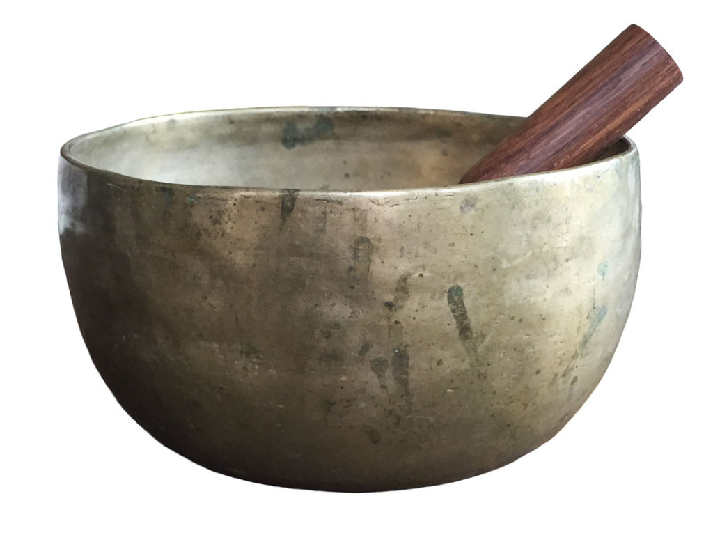 Antique Thadobati singing bowl